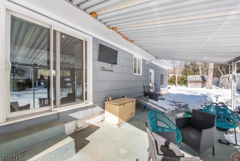 38 Fremont Terrace West Milford NJ 07438