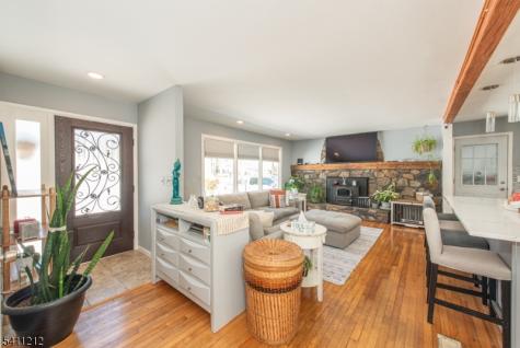 38 Fremont Terrace West Milford NJ 07438
