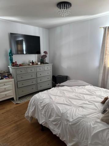 38 Fremont Terrace West Milford NJ 07438