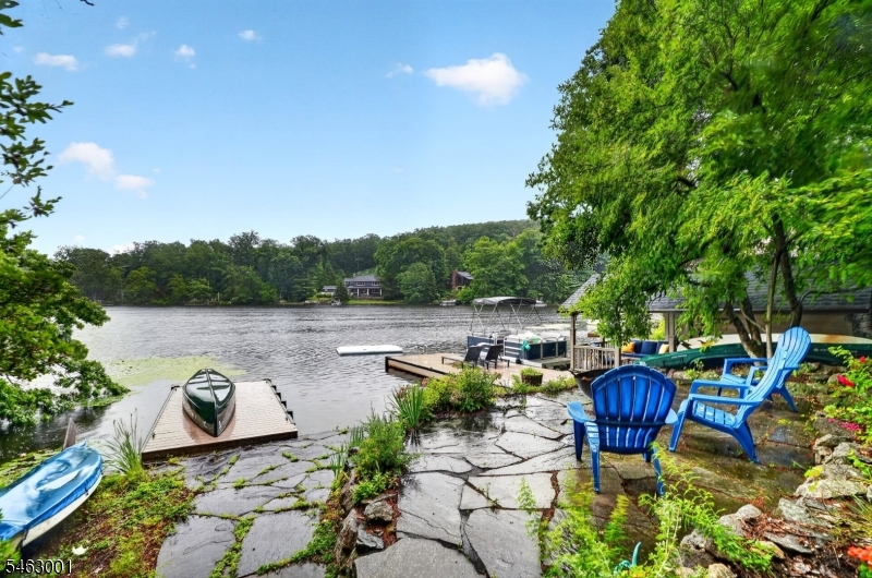 106 Demarest Road Bloomingdale NJ 07403