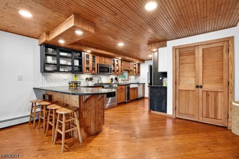 106 Demarest Road Bloomingdale NJ 07403