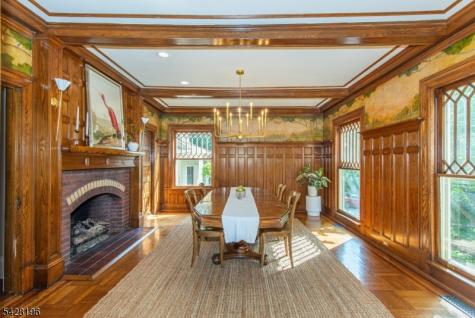 324 Morris Avenue Mountain Lakes NJ 07046
