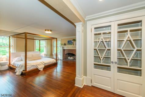 324 Morris Avenue Mountain Lakes NJ 07046