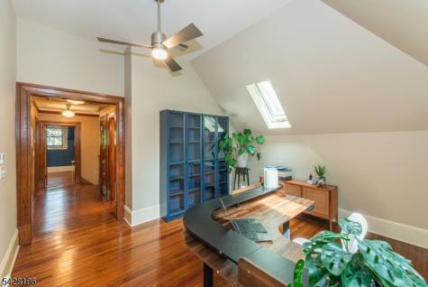 324 Morris Avenue Mountain Lakes NJ 07046