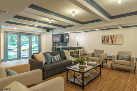 324 Morris Avenue Mountain Lakes NJ 07046