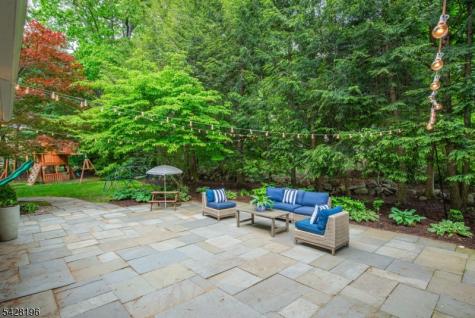 324 Morris Avenue Mountain Lakes NJ 07046