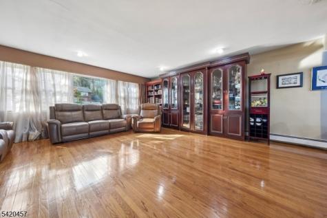 20 Cleveland Terrace West Orange NJ 07052