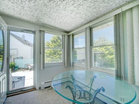 19 Jonquil Circle Woodbridge NJ 08863