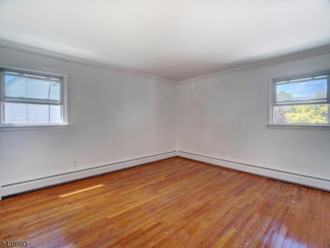 19 Jonquil Circle Woodbridge NJ 08863