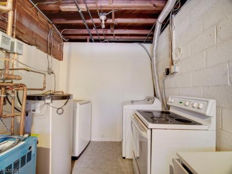 19 Jonquil Circle Woodbridge NJ 08863