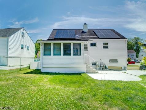 19 Jonquil Circle Woodbridge NJ 08863