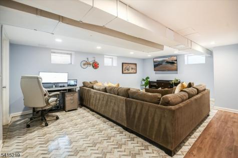1 Hilltop Place Montclair NJ 07042
