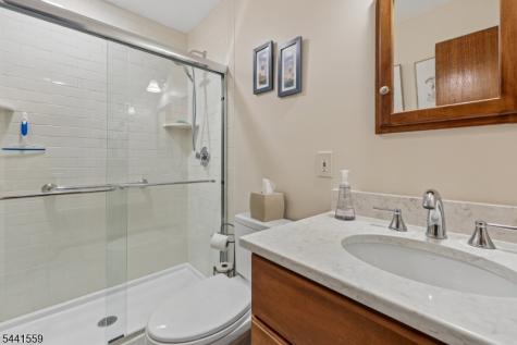 26 Maclennon Place Fanwood NJ 07023