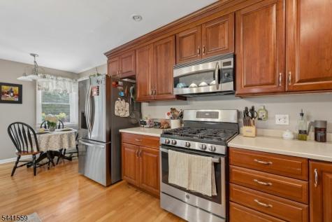26 Maclennon Place Fanwood NJ 07023