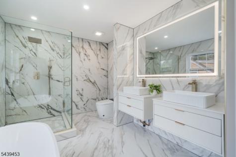 55 Long Hill Drive Clifton NJ 07013