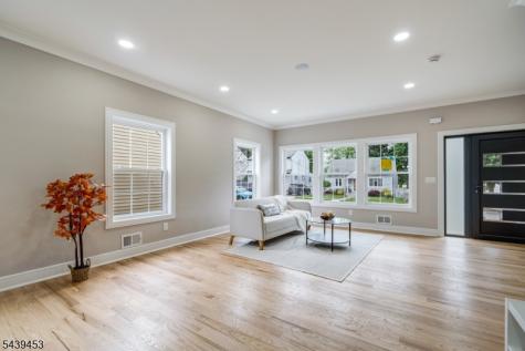 55 Long Hill Drive Clifton NJ 07013