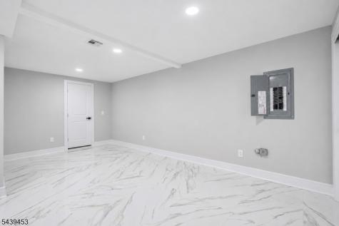 55 Long Hill Drive Clifton NJ 07013