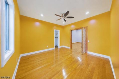 1635 Lincoln Street Jersey City NJ 07307