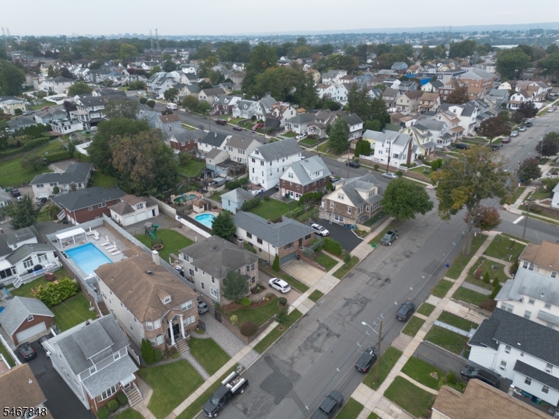 664 Teneyck Avenue Lyndhurst NJ 07071