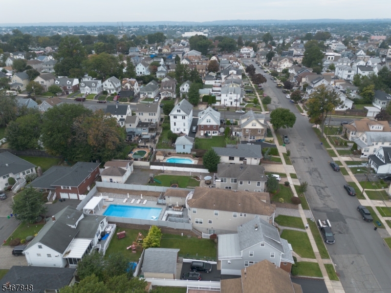 664 Teneyck Avenue Lyndhurst NJ 07071