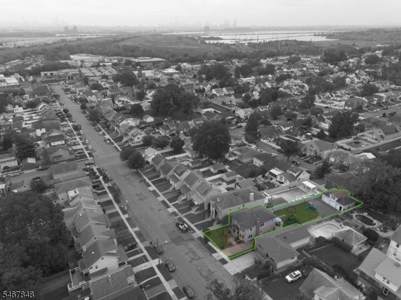 664 Teneyck Avenue Lyndhurst NJ 07071