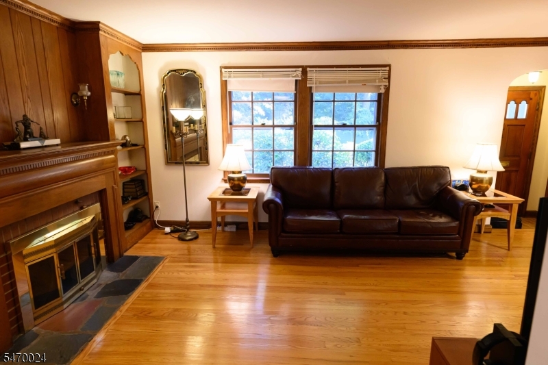 736 Lynmar Way Union NJ 07083