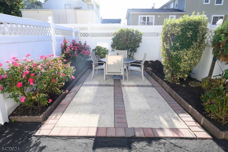736 Lynmar Way Union NJ 07083