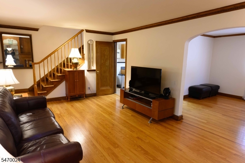 736 Lynmar Way Union NJ 07083