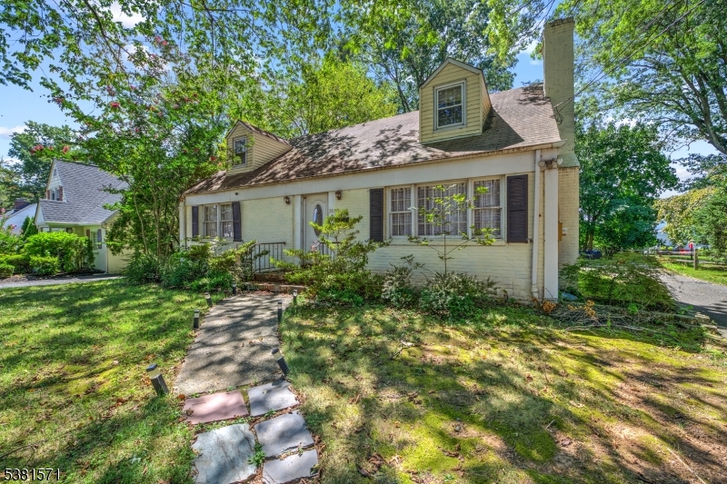 341 W End Avenue North Plainfield NJ 07063