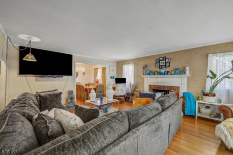 341 W End Avenue North Plainfield NJ 07063