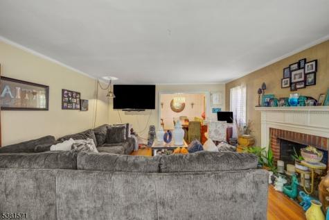 341 W End Avenue North Plainfield NJ 07063