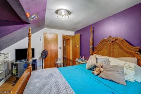 341 W End Avenue North Plainfield NJ 07063