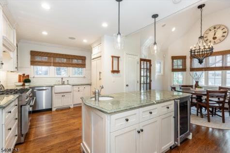 11 Valhalla Way Verona NJ 07044