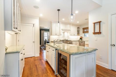 11 Valhalla Way Verona NJ 07044