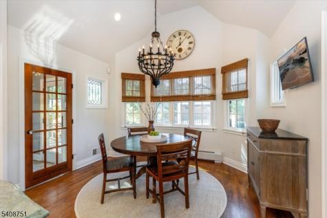11 Valhalla Way Verona NJ 07044