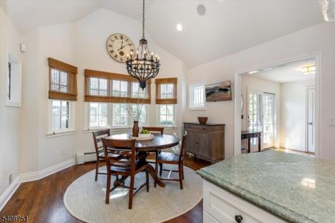 11 Valhalla Way Verona NJ 07044