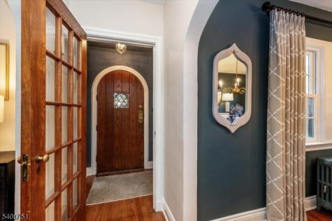 11 Valhalla Way Verona NJ 07044