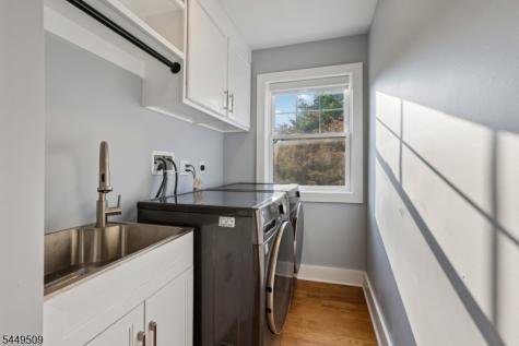 6 Ridgedale Avenue Summit NJ 07901