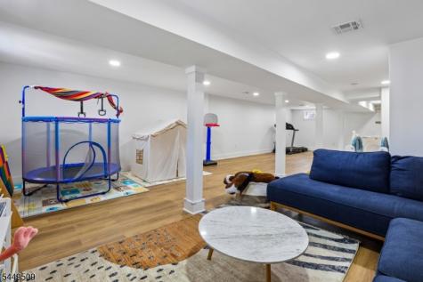 6 Ridgedale Avenue Summit NJ 07901