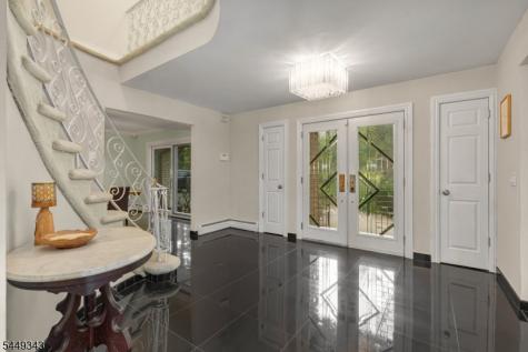 403 New Dover Road Woodbridge NJ 07067