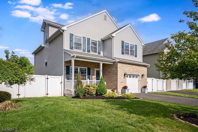 323 S Madison Avenue Dunellen NJ 08812