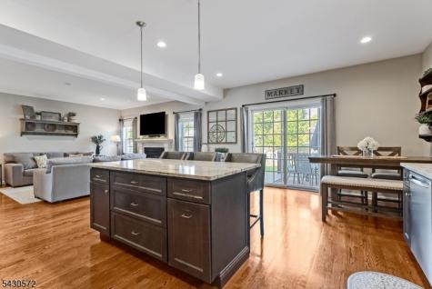 323 S Madison Avenue Dunellen NJ 08812
