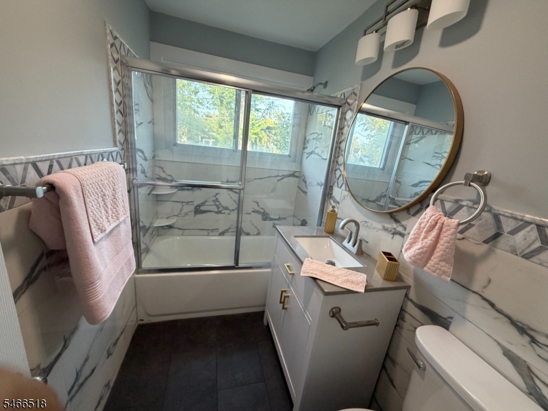 848 Adam Circle Plainfield NJ 07062