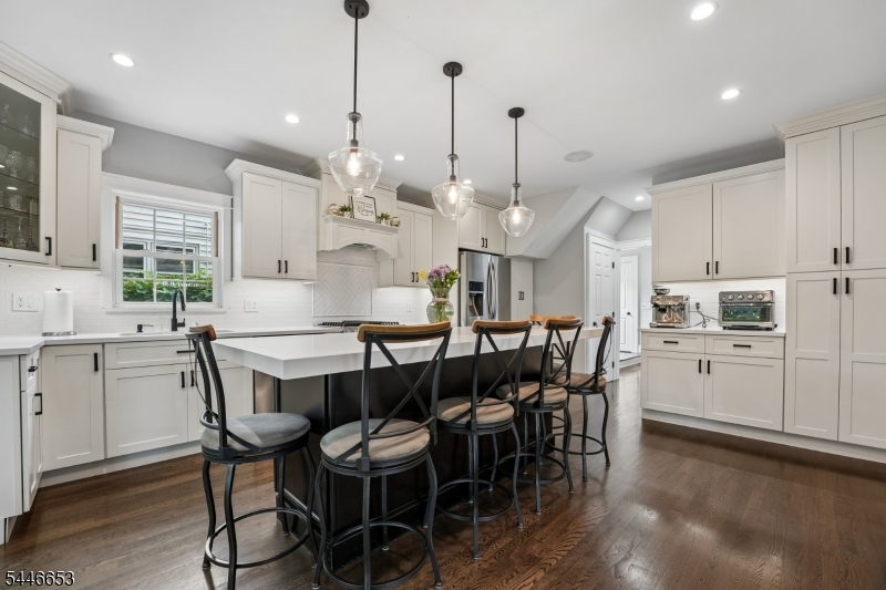 158 Lincoln Avenue Elizabeth NJ 07208