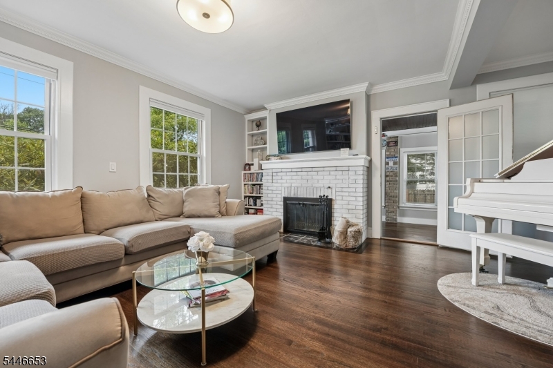 158 Lincoln Avenue Elizabeth NJ 07208