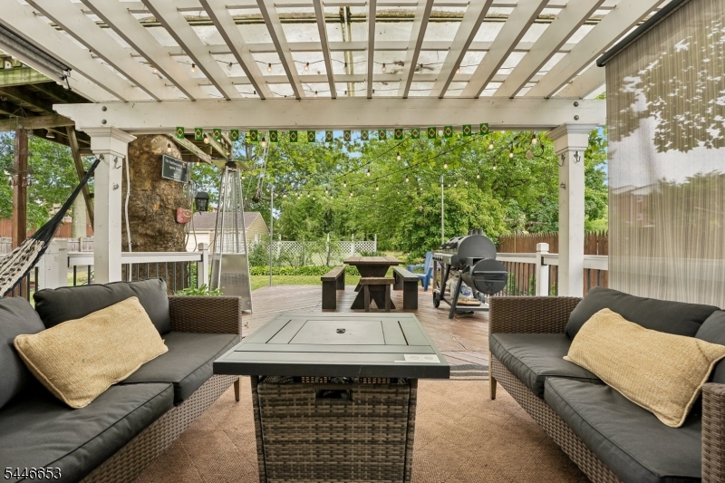 158 Lincoln Avenue Elizabeth NJ 07208