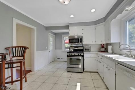 69 Highland Avenue Midland Park NJ 07432