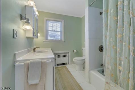 69 Highland Avenue Midland Park NJ 07432