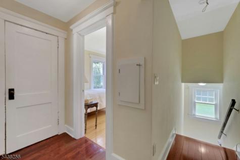 69 Highland Avenue Midland Park NJ 07432
