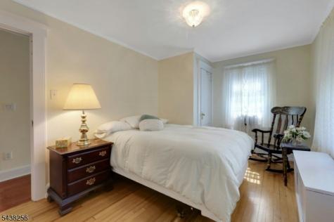 69 Highland Avenue Midland Park NJ 07432